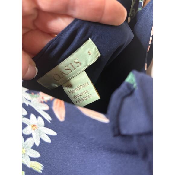 Oasis Fitzwilliam Museum Bird Butterfly Botanical Frill Cold Shoulder Midi Dress - Picture 7 of 7